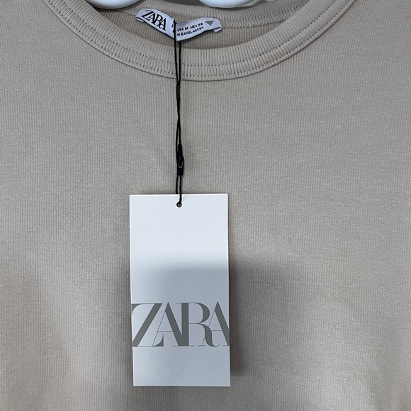 Zara dress - Picture 3 of 4